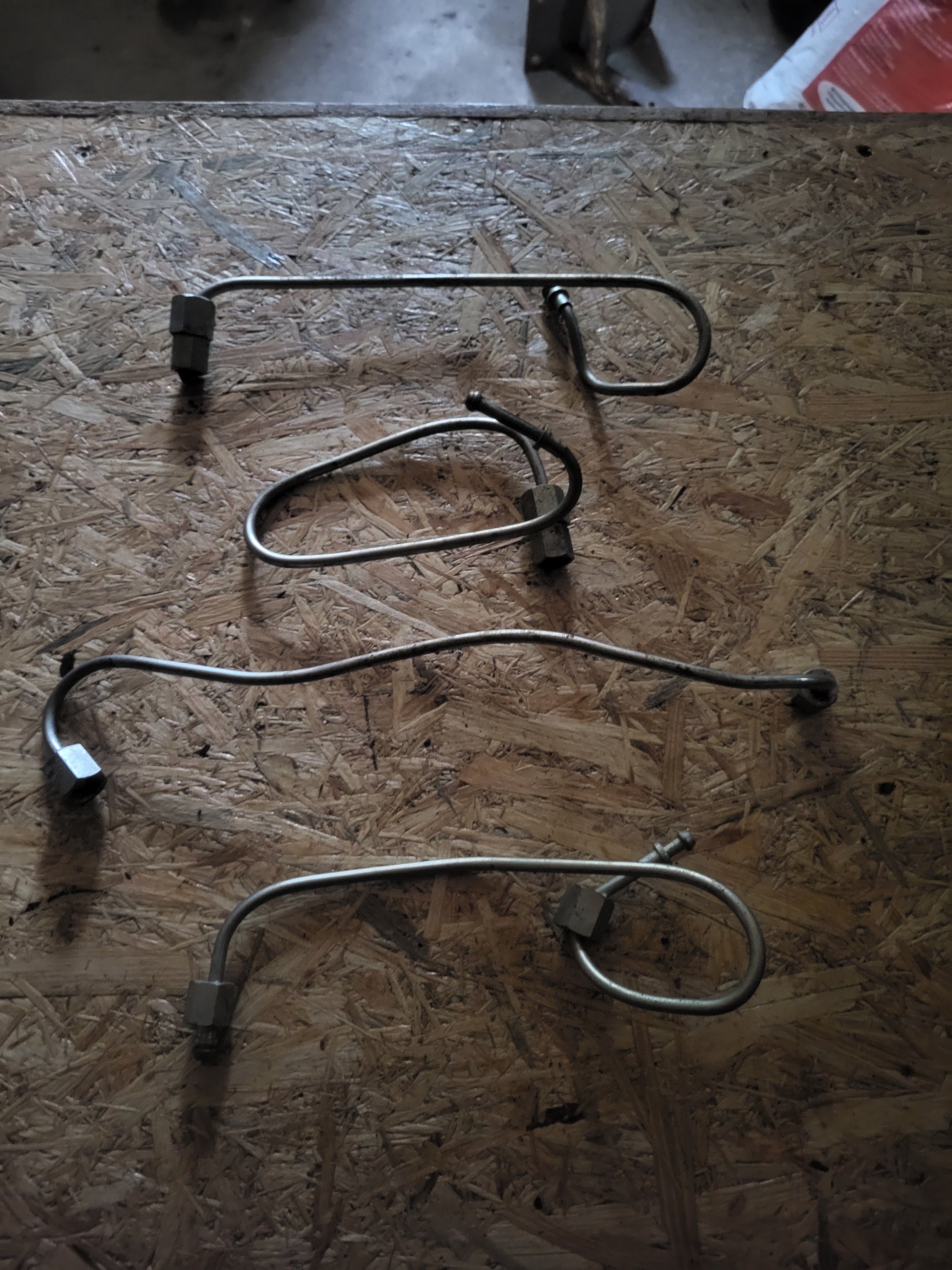 Einspritzleitungen Komplett MC Cormick D 430, 432, 436, 439